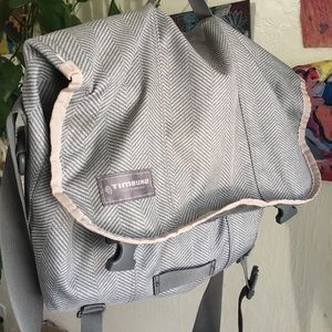 TIMBUK2 classic messenger bag